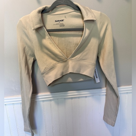 Garage women’s crop top, long sleeve size XS - Picture 2 of 8